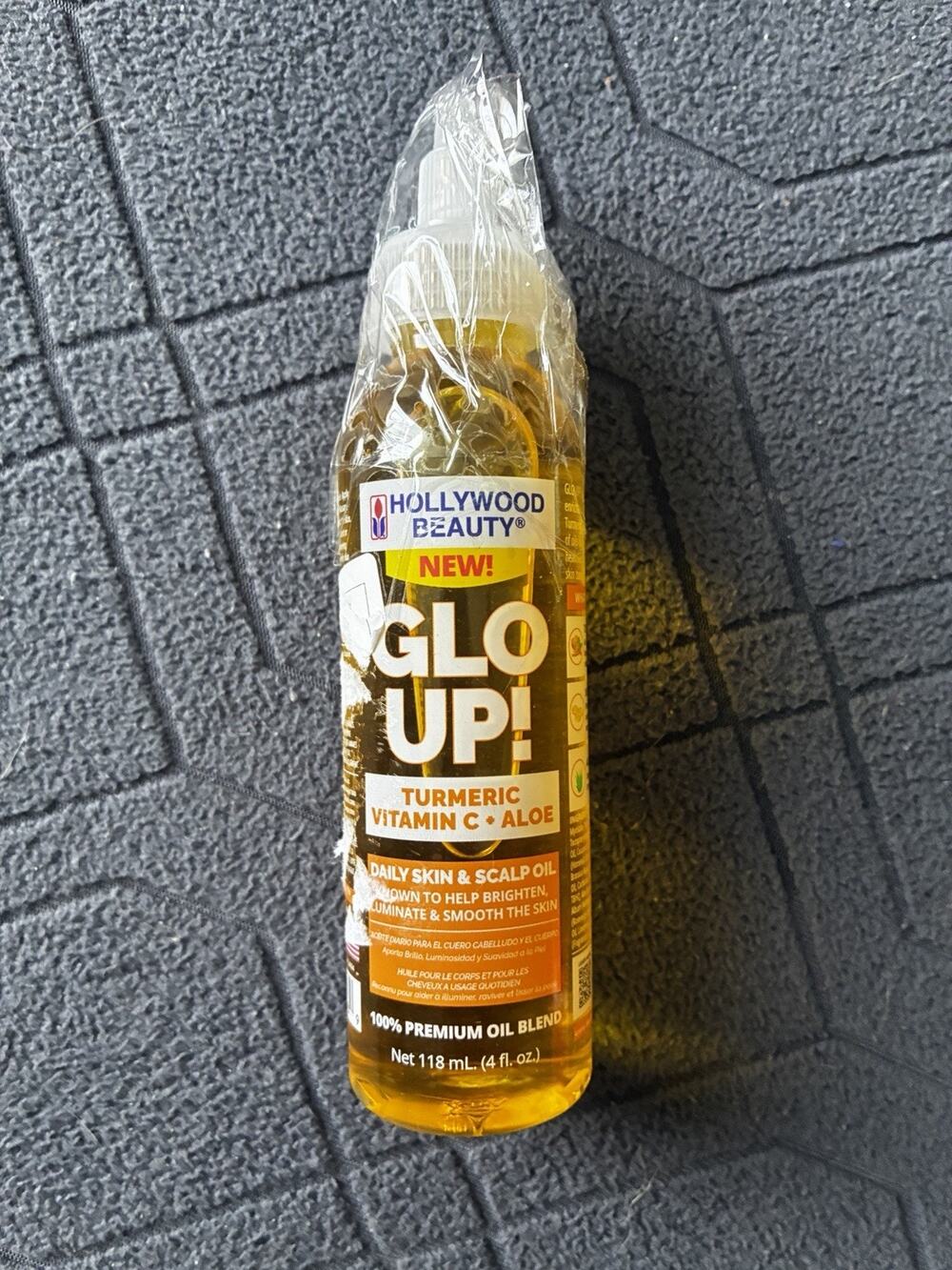 Hollywood Beauty GLO UP! - 4 fl oz with Turmeric, Vitamin C and Aloe Oil